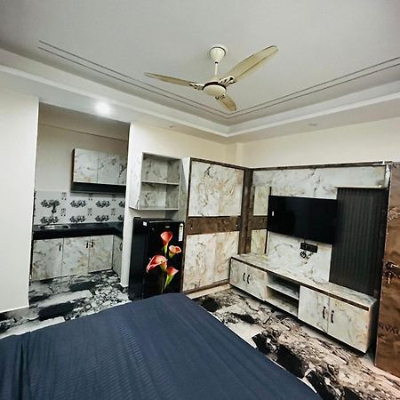 Vibe Communal Living Gurgaon Esterno foto