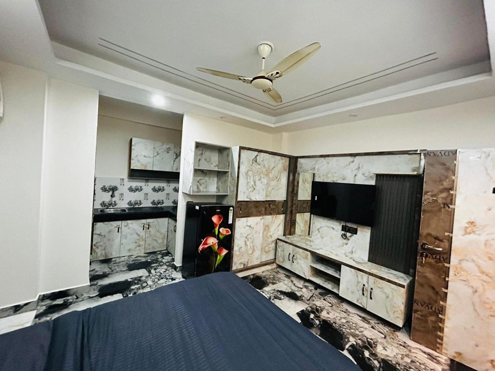 Vibe Communal Living Gurgaon Esterno foto